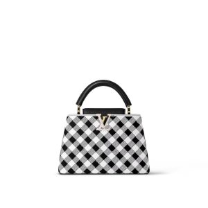 Louis Vuitton Capucines BB Black Small Handbag