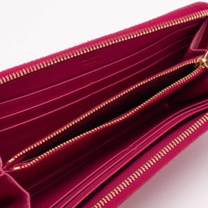 luxury-women-prada-used-handbags-p650850-005